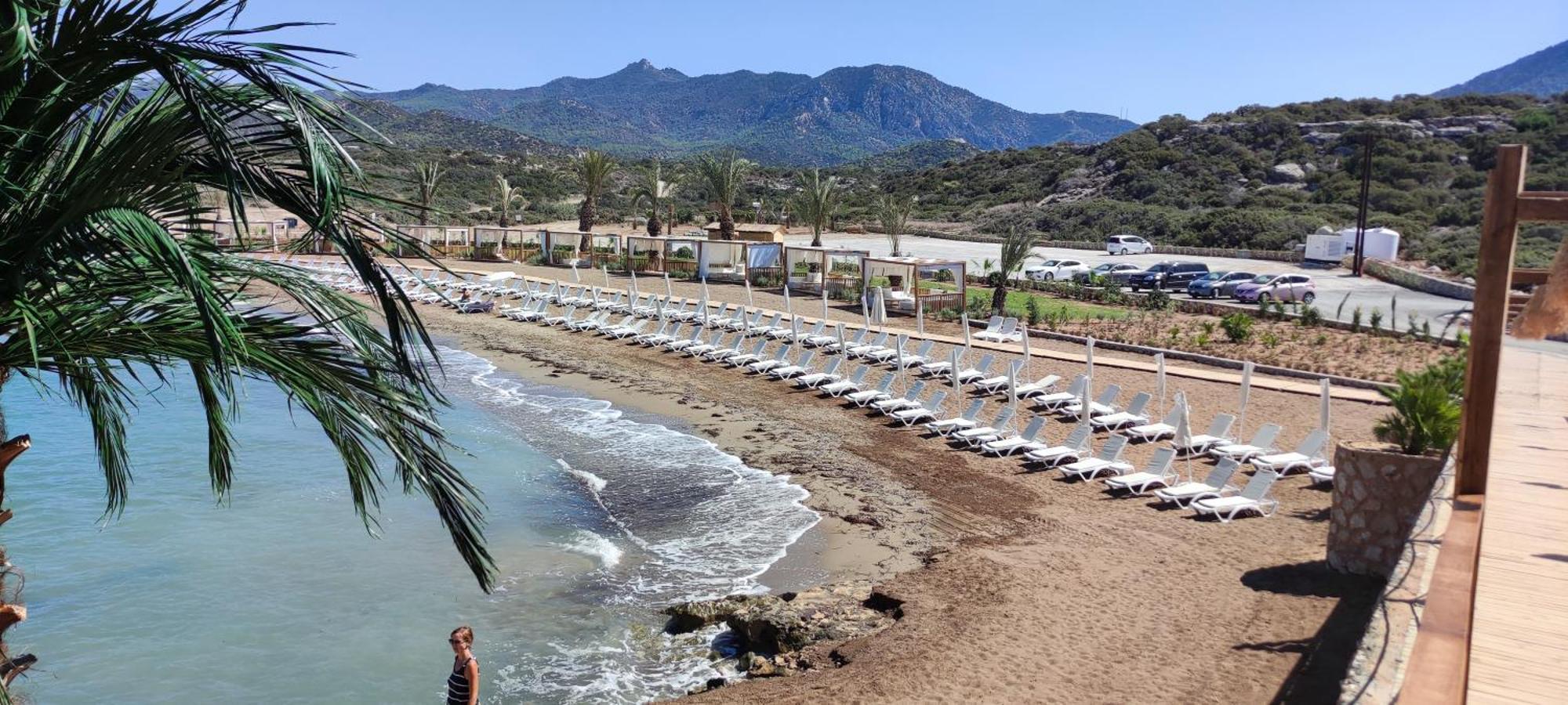The Seaterra Reserve Penthouse With Mountains&Seaviews And Rooftop Terrace Akanthou エクステリア 写真