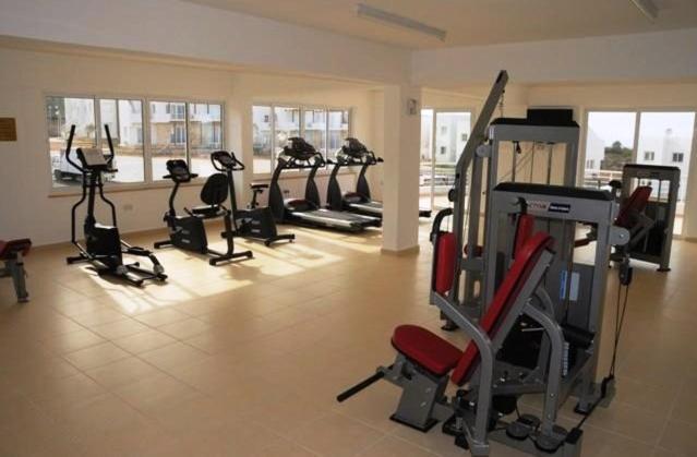 The Seaterra Reserve Penthouse With Mountains&Seaviews And Rooftop Terrace Akanthou エクステリア 写真